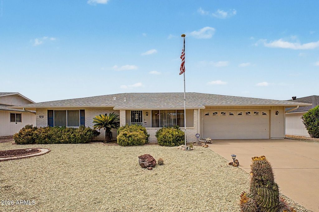 9715 W SPANISH MOSS Lane, Sun City, AZ 85373