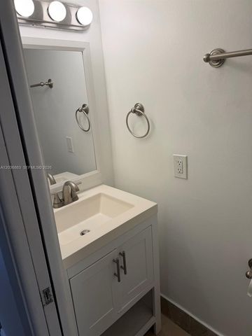 13335 SW 57th Ter 8-3, Miami, FL 33183