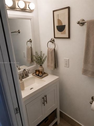 13335 SW 57th Ter 8-3, Miami, FL 33183