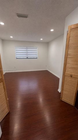 13335 SW 57th Ter 8-3, Miami, FL 33183