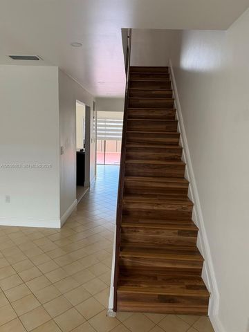 13335 SW 57th Ter 8-3, Miami, FL 33183