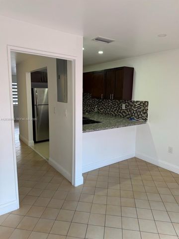 13335 SW 57th Ter 8-3, Miami, FL 33183