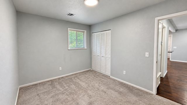 19552 E 1st Place, Tulsa, OK 74108