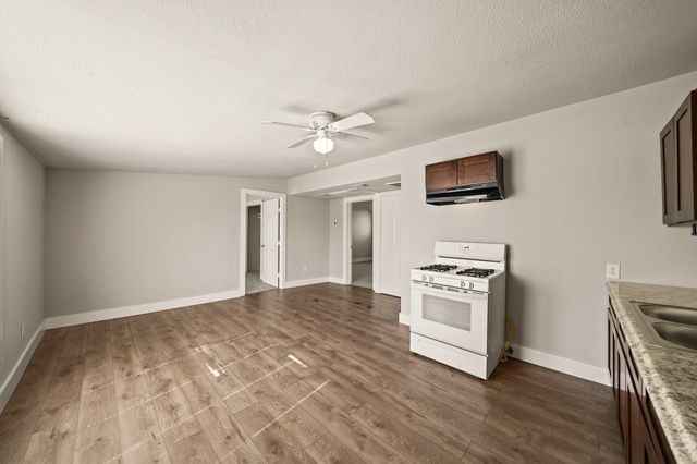 3419 Illinois A Street A, Baytown, TX 77520