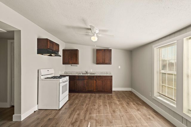 3419 Illinois A Street A, Baytown, TX 77520