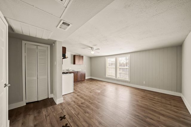 3419 Illinois A Street A, Baytown, TX 77520
