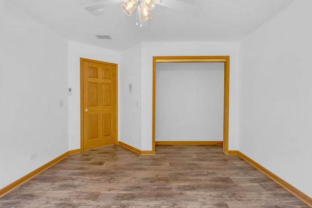 2 Echowood Drive, Algonquin, IL 60102