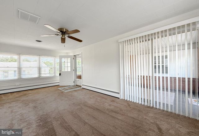 23230 COLTON POINT RD, Avenue, MD 20609