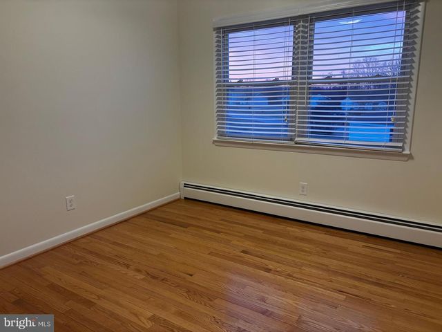 23230 COLTON POINT RD, Avenue, MD 20609