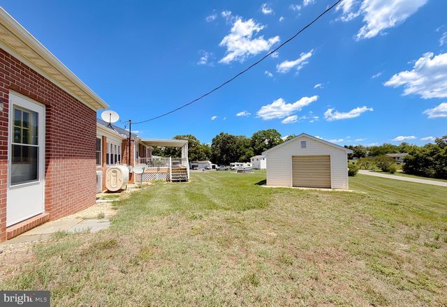 23230 COLTON POINT RD, Avenue, MD 20609