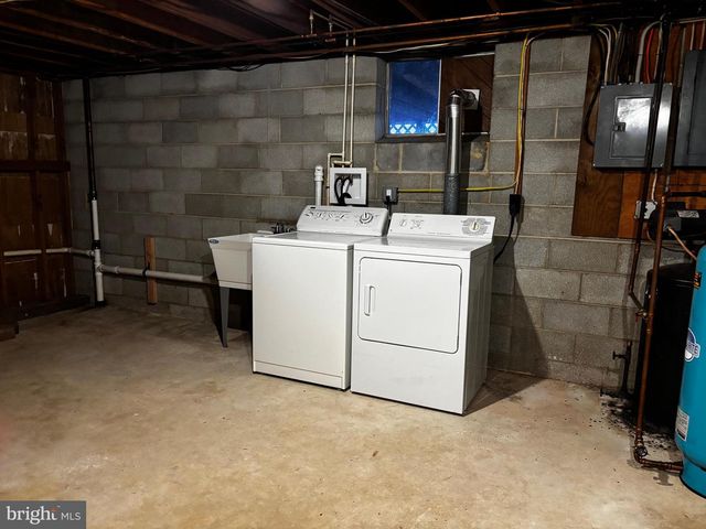 23230 COLTON POINT RD, Avenue, MD 20609