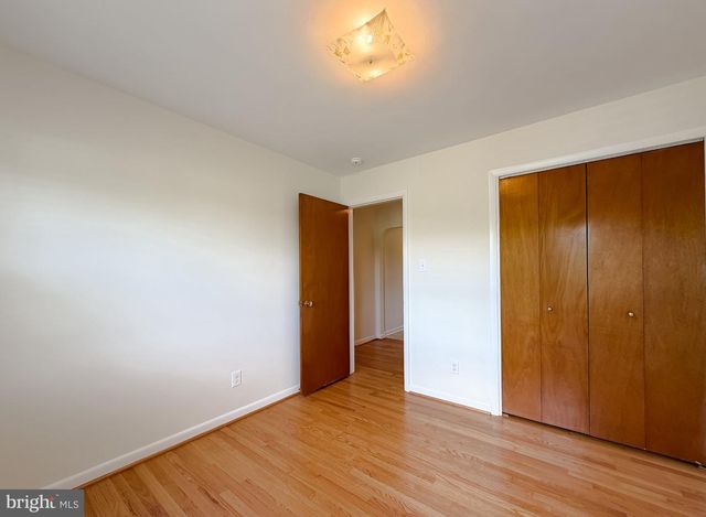 23230 COLTON POINT RD, Avenue, MD 20609