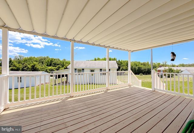 23230 COLTON POINT RD, Avenue, MD 20609