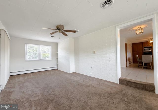 23230 COLTON POINT RD, Avenue, MD 20609
