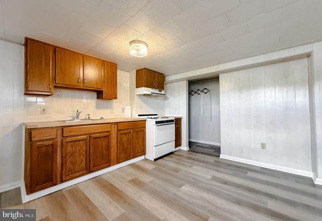 23230 COLTON POINT RD, Avenue, MD 20609