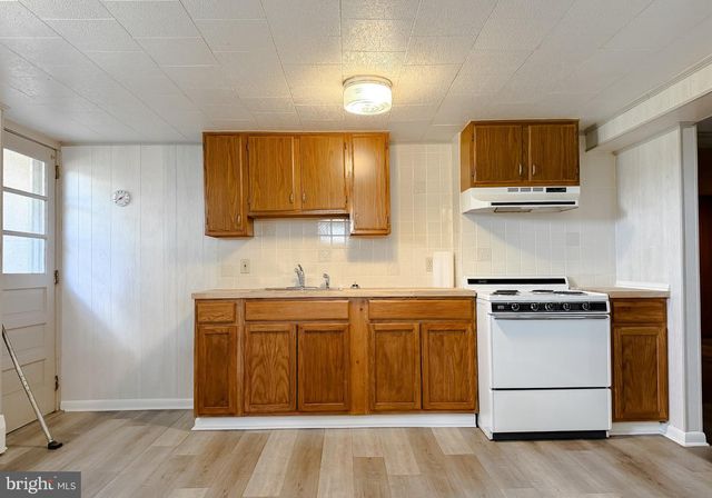 23230 COLTON POINT RD, Avenue, MD 20609
