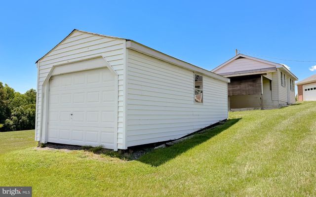 23230 COLTON POINT RD, Avenue, MD 20609