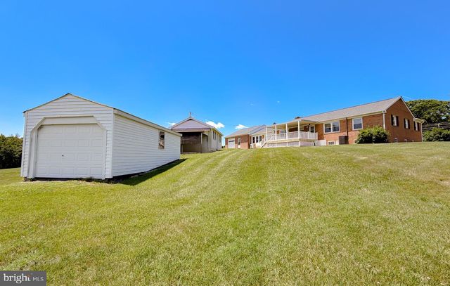 23230 COLTON POINT RD, Avenue, MD 20609