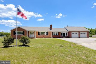 23230 COLTON POINT RD, Avenue, MD 20609