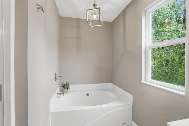 3559 S Heartwood Road, Batavia Twp, OH 45102