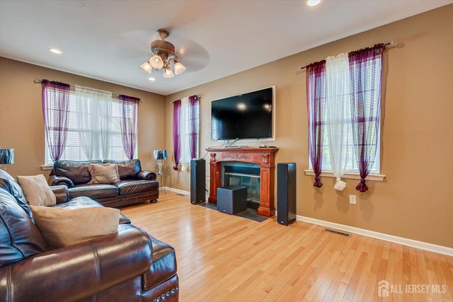 103 Timberhill Drive, Franklin Twsp, NJ 08823