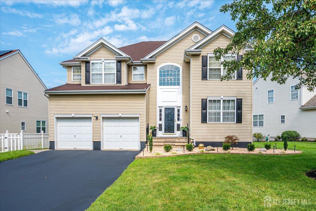103 Timberhill Drive, Franklin Twsp, NJ 08823