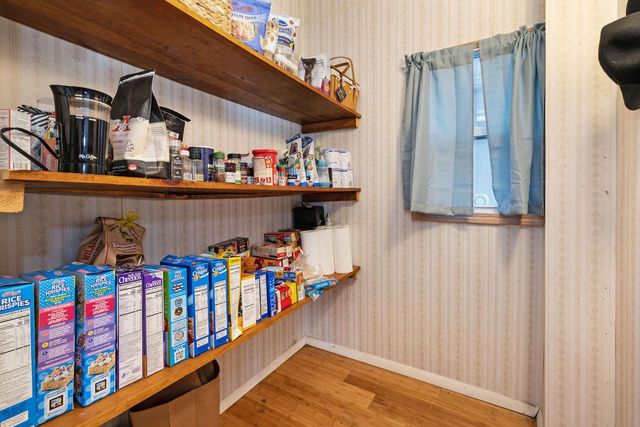 2123 S 14th STREET, Milwaukee, WI 53215