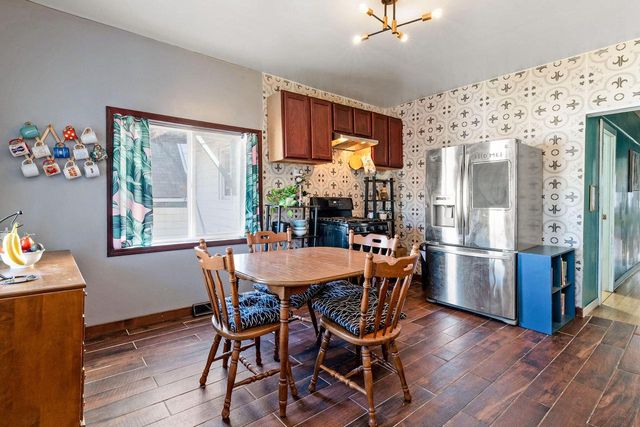 2123 S 14th STREET, Milwaukee, WI 53215