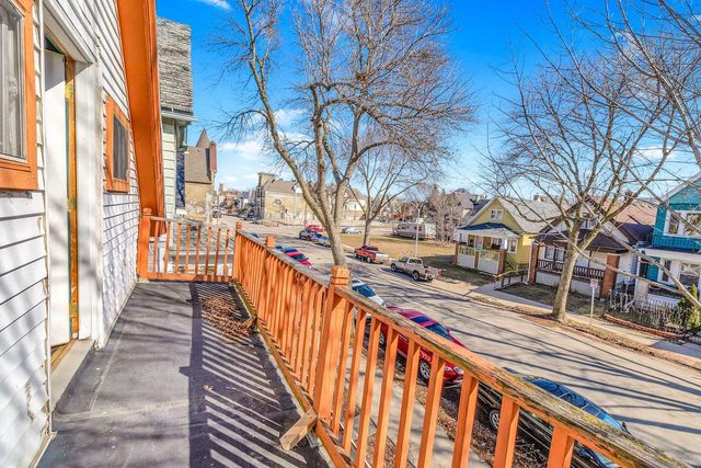 2123 S 14th STREET, Milwaukee, WI 53215