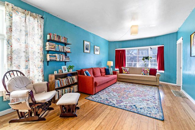 2123 S 14th STREET, Milwaukee, WI 53215