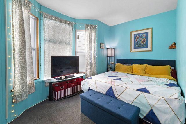 2123 S 14th STREET, Milwaukee, WI 53215