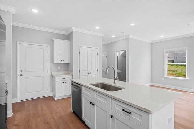 143 Andros Dr, Dalton, GA 30721