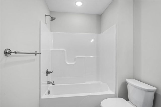 143 Andros Dr, Dalton, GA 30721