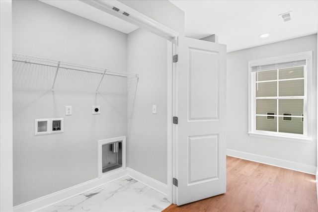 143 Andros Dr, Dalton, GA 30721