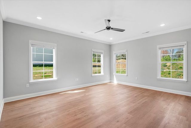 143 Andros Dr, Dalton, GA 30721