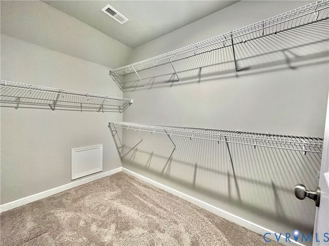 14124 Laketree Dr, Chester, VA 23831