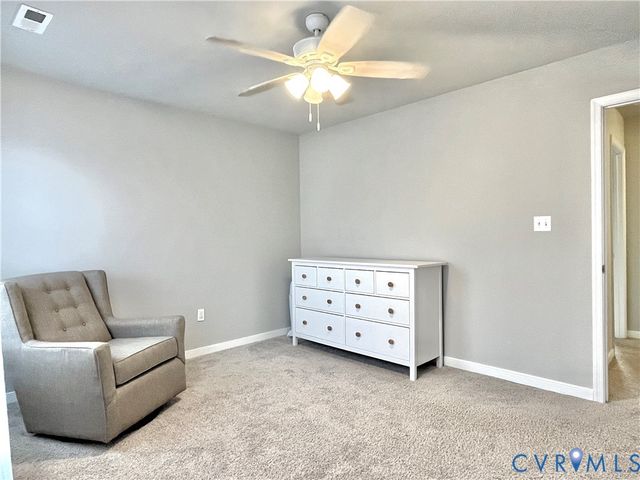 14124 Laketree Dr, Chester, VA 23831