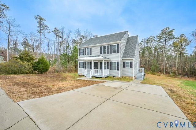 14124 Laketree Dr, Chester, VA 23831
