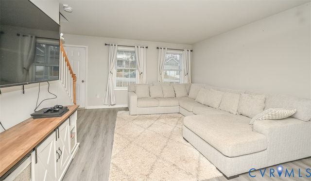 14124 Laketree Dr, Chester, VA 23831