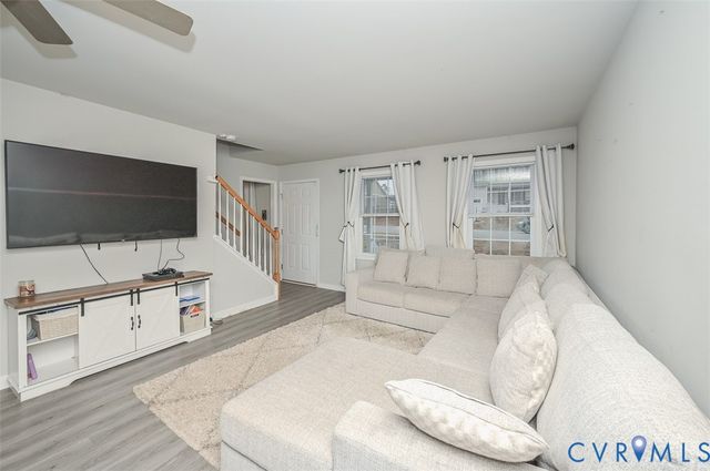 14124 Laketree Dr, Chester, VA 23831