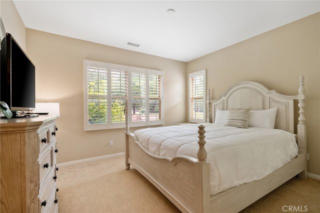 61 Crestwick, Irvine, CA 92620