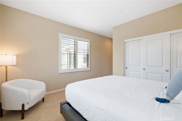 61 Crestwick, Irvine, CA 92620