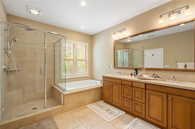 61 Crestwick, Irvine, CA 92620