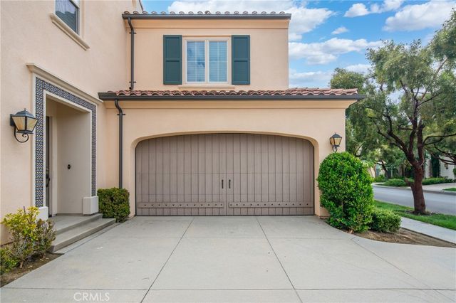 61 Crestwick, Irvine, CA 92620