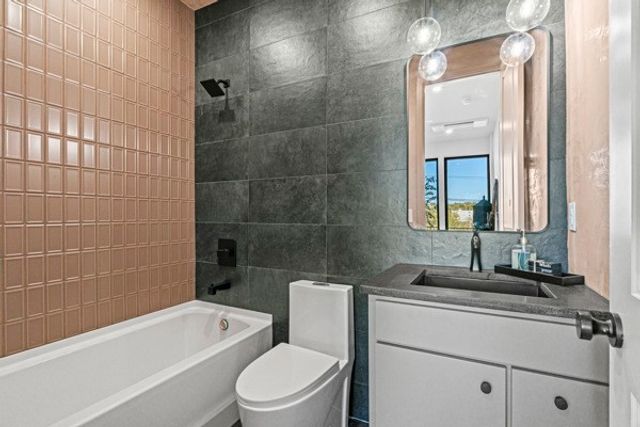 106 Grizzard Ave Apt 5, Nashville, TN 37207