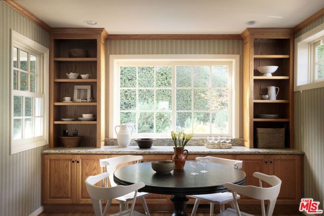 11611 Terryhill Place, Los Angeles, CA 90049