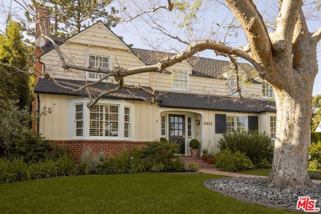 11611 Terryhill Place, Los Angeles, CA 90049