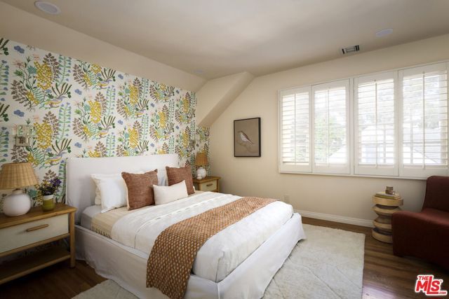 11611 Terryhill Place, Los Angeles, CA 90049