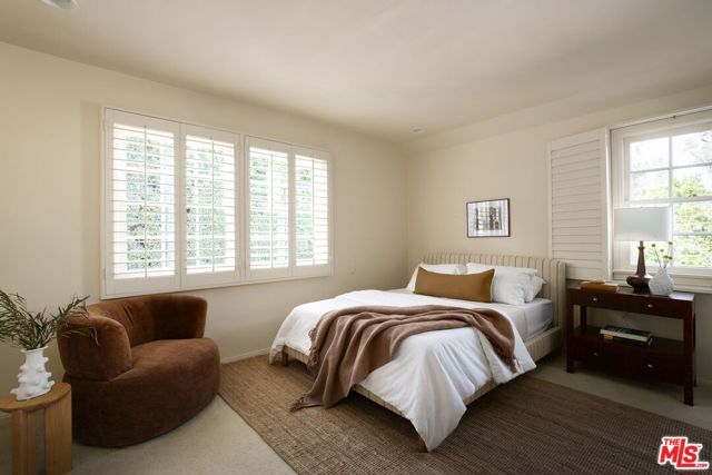 11611 Terryhill Place, Los Angeles, CA 90049