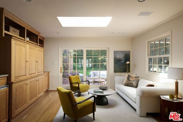 11611 Terryhill Place, Los Angeles, CA 90049